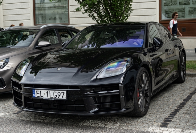 Porsche 972 Panamera Turbo E-Hybrid