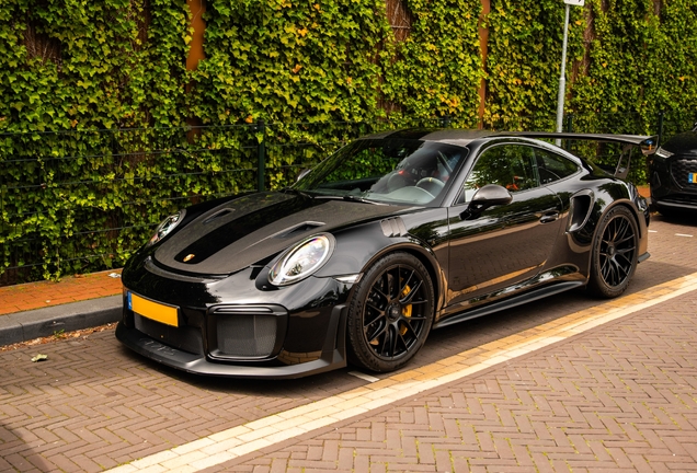 Porsche 991 GT2 RS Weissach Package