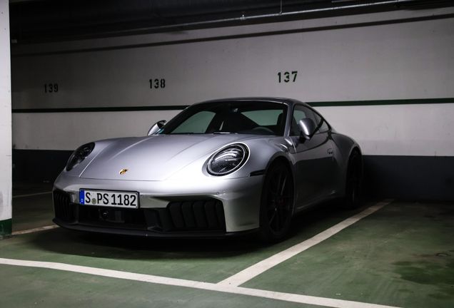 Porsche 992 Carrera 4 GTS MkII