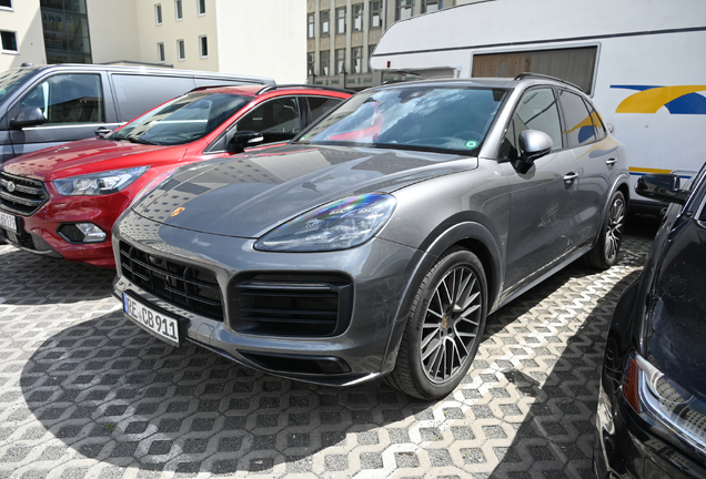 Porsche 9YA Cayenne GTS MkI