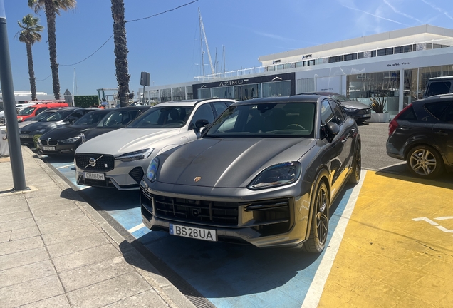 Porsche Cayenne Coupé Turbo E-Hybrid