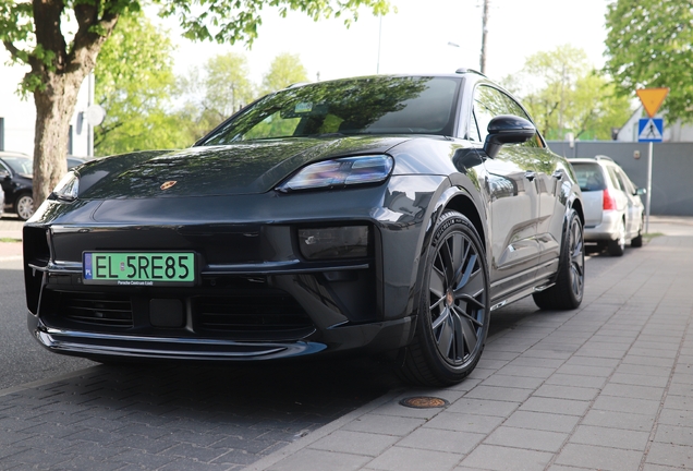 Porsche Macan EV GTS