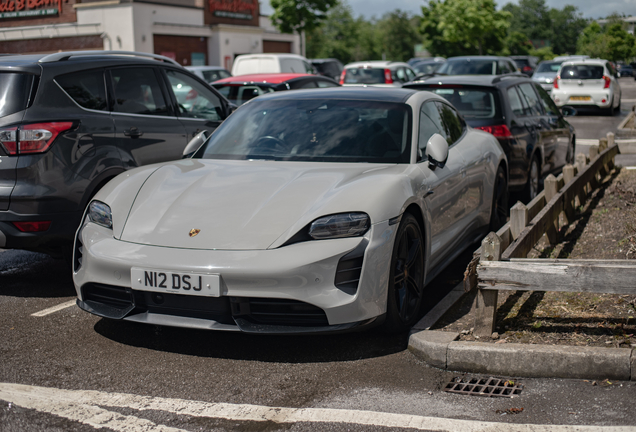 Porsche Taycan Turbo MkI