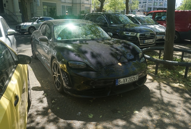 Porsche Taycan Turbo S Cross Turismo MkI