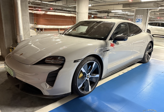 Porsche Taycan Turbo S MkI