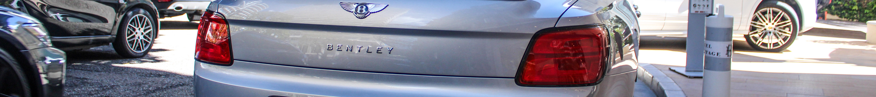 Bentley Flying Spur V8 2021 First Edition