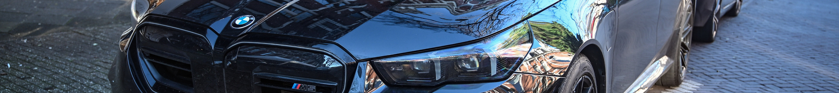 BMW M5 G90