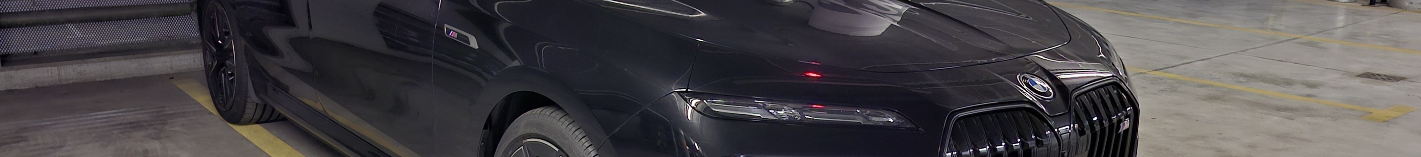 BMW M760e xDrive