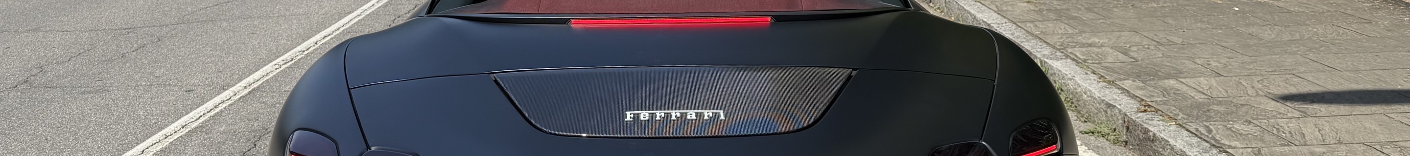 Ferrari Roma Spider