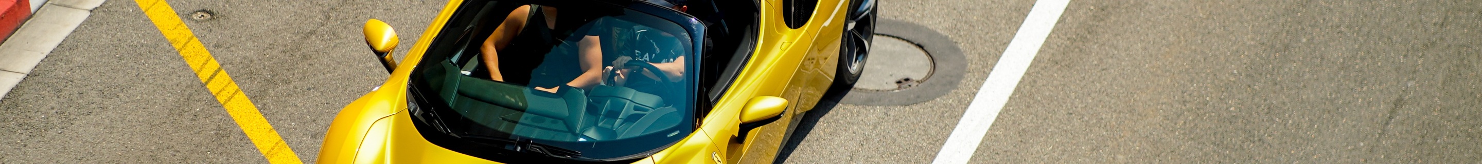 Ferrari SF90 Spider