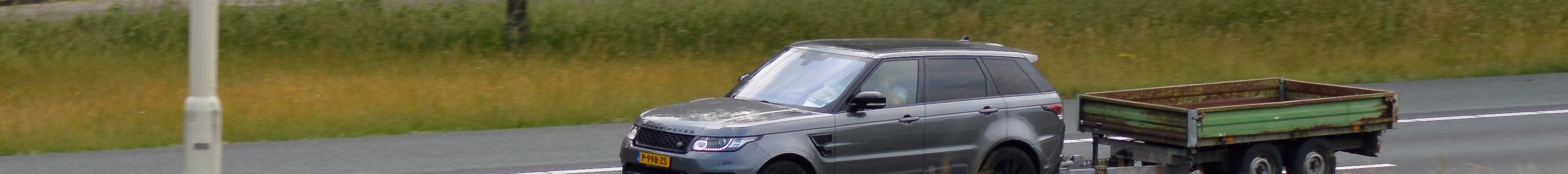 Land Rover Range Rover Sport SVR