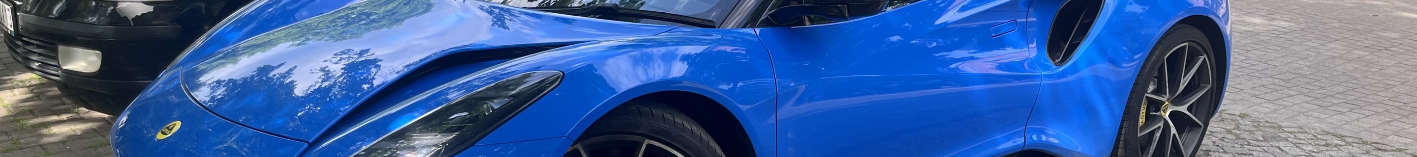 Lotus Emira