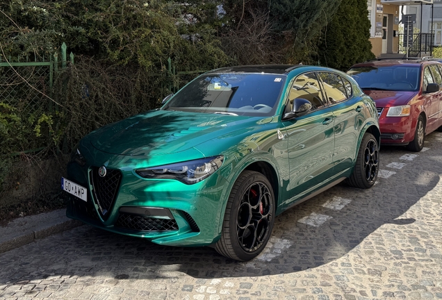 Alfa Romeo Stelvio Quadrifoglio 2023