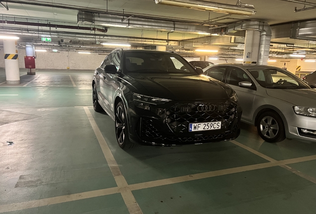 Audi RS Q8 2024