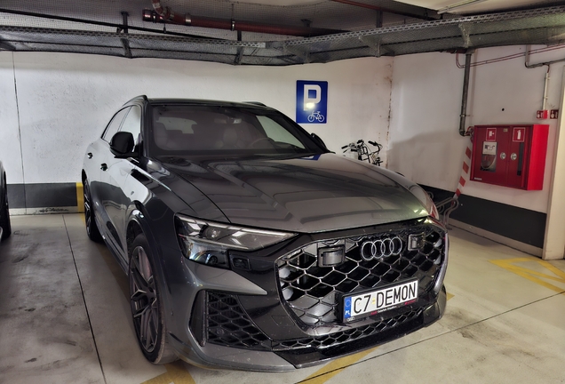 Audi RS Q8 2024