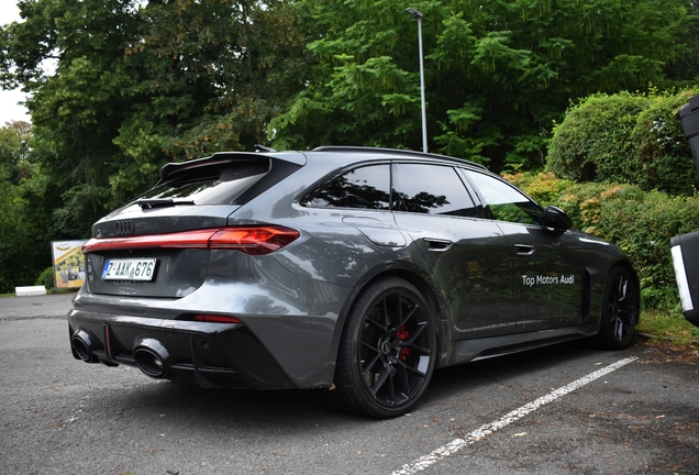 Audi RS5 Avant B10