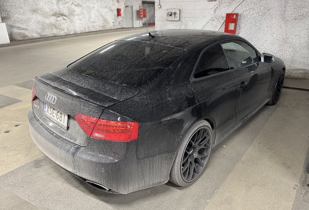 Audi RS5 B8 2012