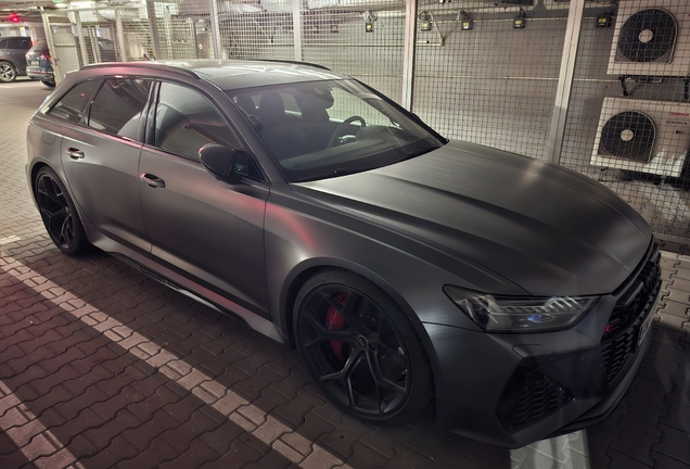 Audi RS6 Avant C8
