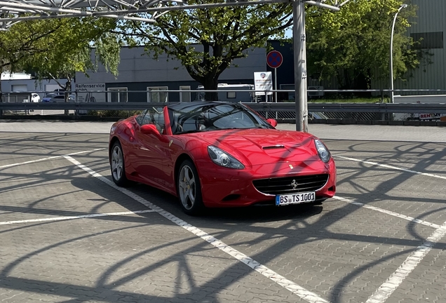 Ferrari California