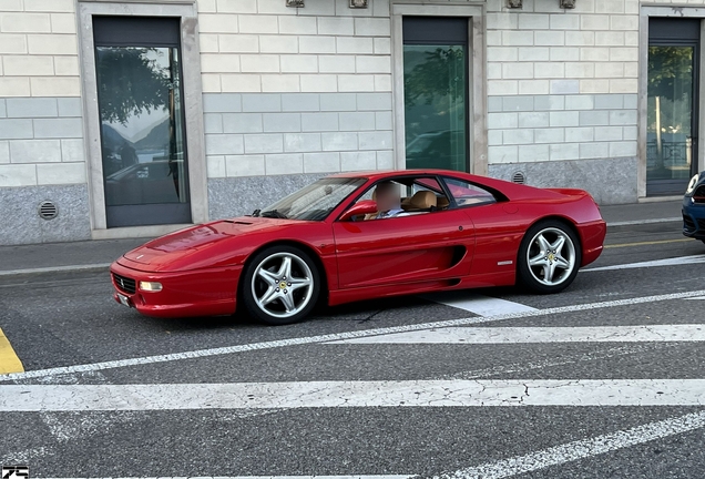Ferrari F355 Berlinetta