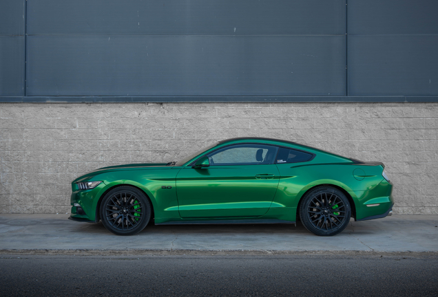 Ford Mustang GT 2015