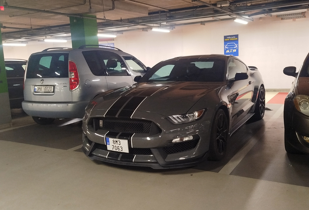 Ford Mustang Shelby GT350 2015