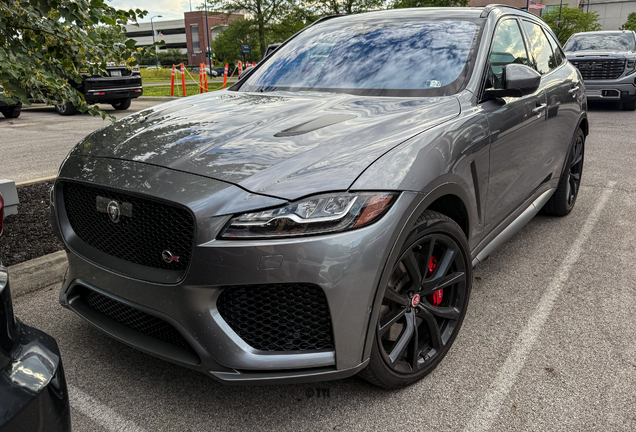 Jaguar F-PACE SVR