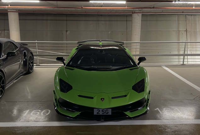 Lamborghini Aventador LP770-4 SVJ Roadster