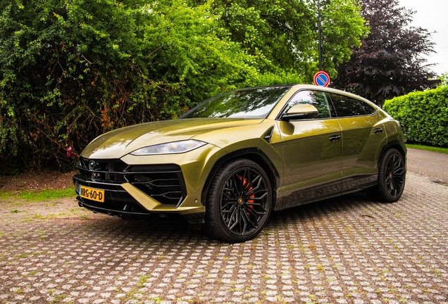 Lamborghini Urus SE