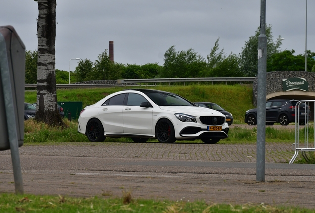 Mercedes-AMG CLA 45 C117 2017