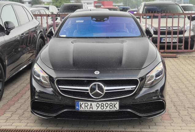 Mercedes-AMG S 63 Coupé C217