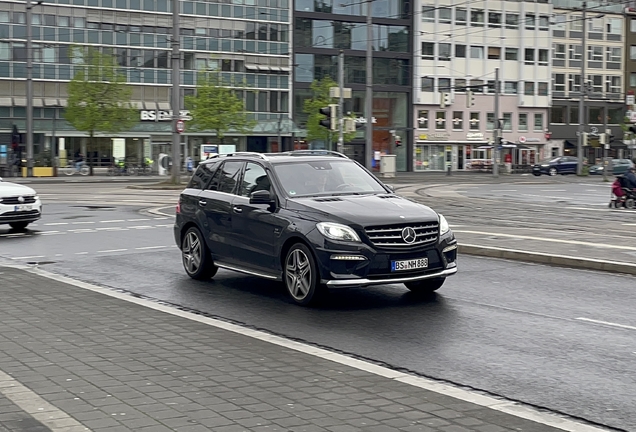 Mercedes-Benz ML 63 AMG W166