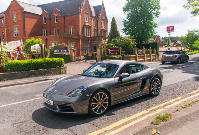 Porsche 718 Cayman S