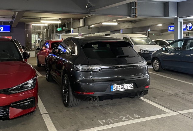 Porsche 95B Macan GTS MkII