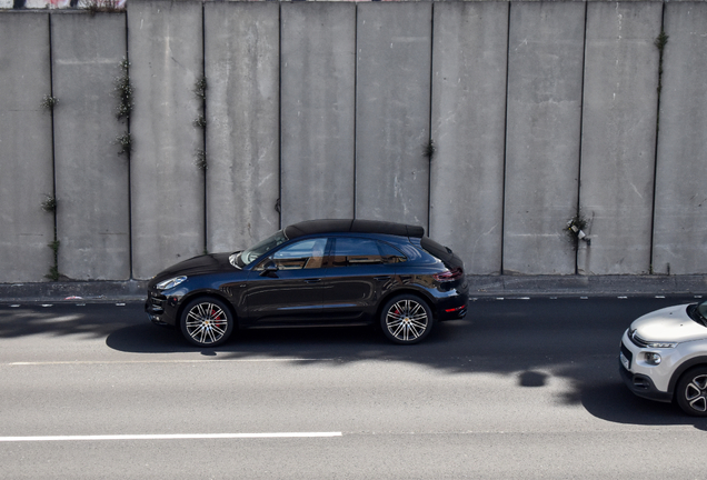 Porsche 95B Macan Turbo MkI