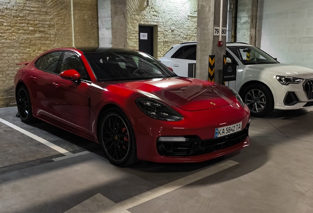 Porsche 971 Panamera GTS MkI