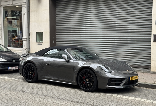 Porsche 992 Carrera 4S Cabriolet MkI