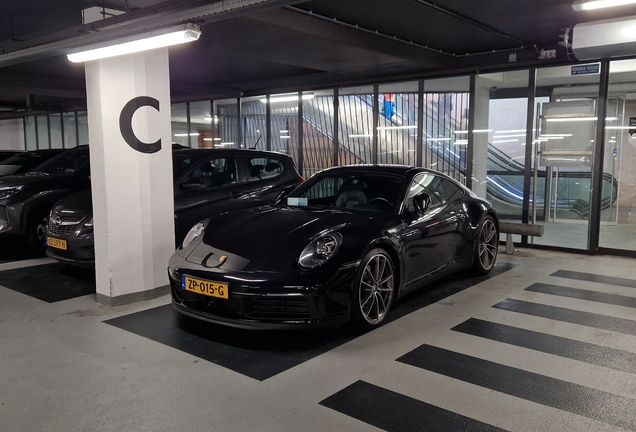 Porsche 992 Carrera 4S MkI