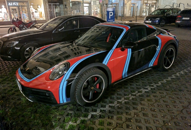 Porsche 992 Dakar