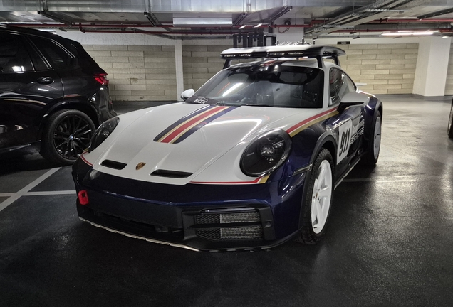 Porsche 992 Dakar