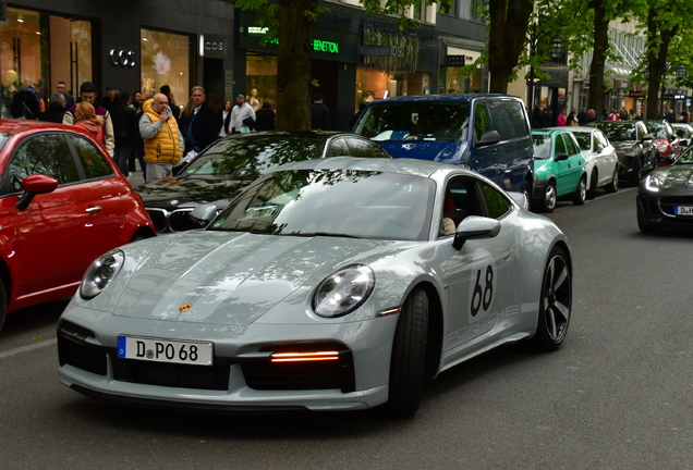 Porsche 992 Sport Classic
