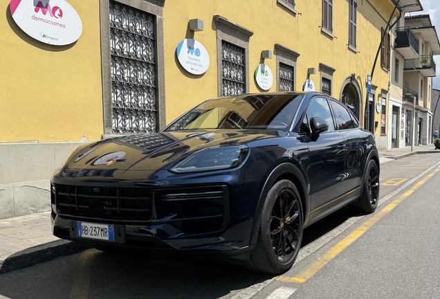 Porsche Cayenne Coupé Turbo E-Hybrid