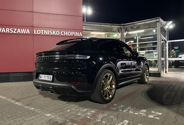Porsche Cayenne Coupé Turbo E-Hybrid
