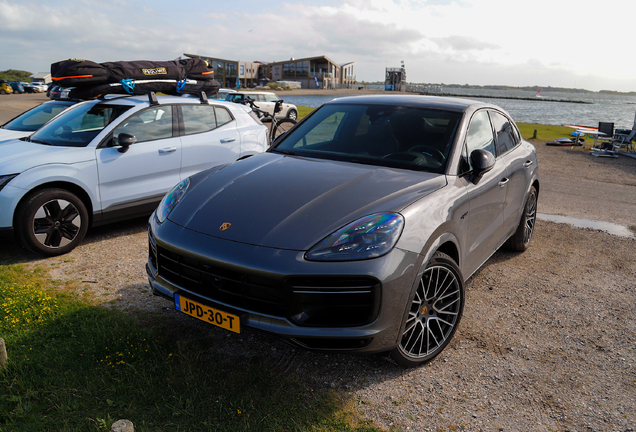 Porsche Cayenne Coupé Turbo S E-Hybrid
