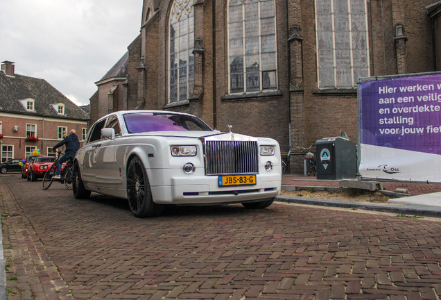 Rolls-Royce Phantom EWB