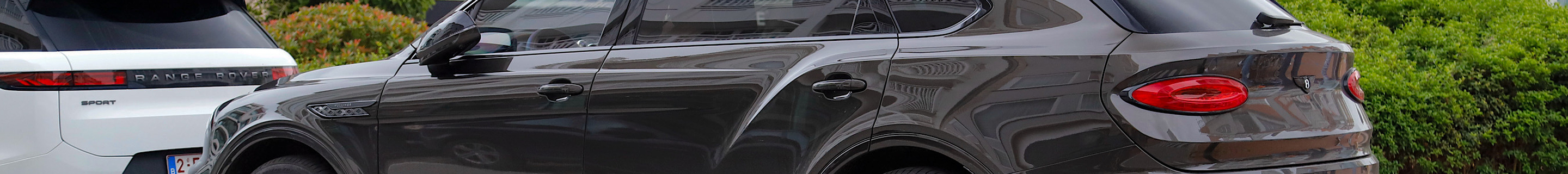Bentley Bentayga EWB Mulliner
