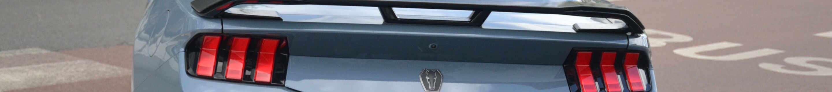 Ford Mustang Dark Horse 2024