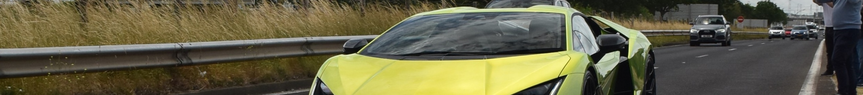 Lamborghini Revuelto