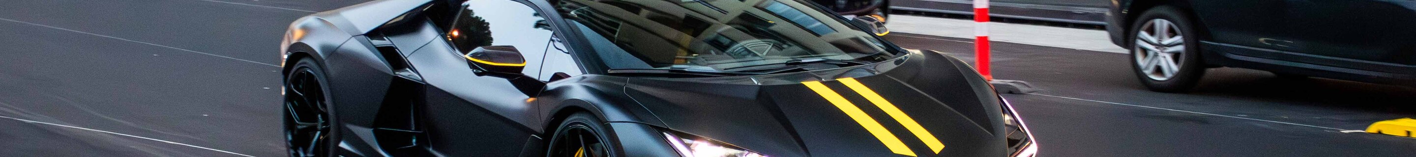 Lamborghini Revuelto