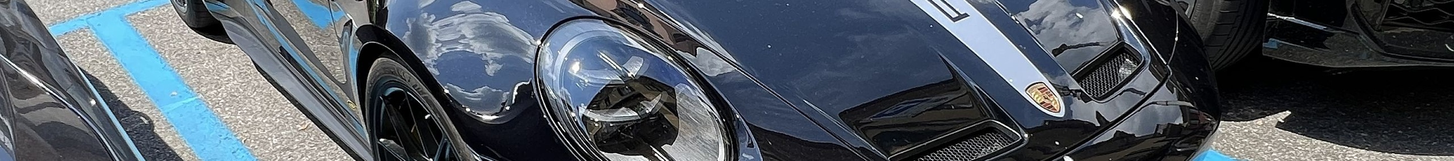 Porsche 992 GT3 Touring MkII
